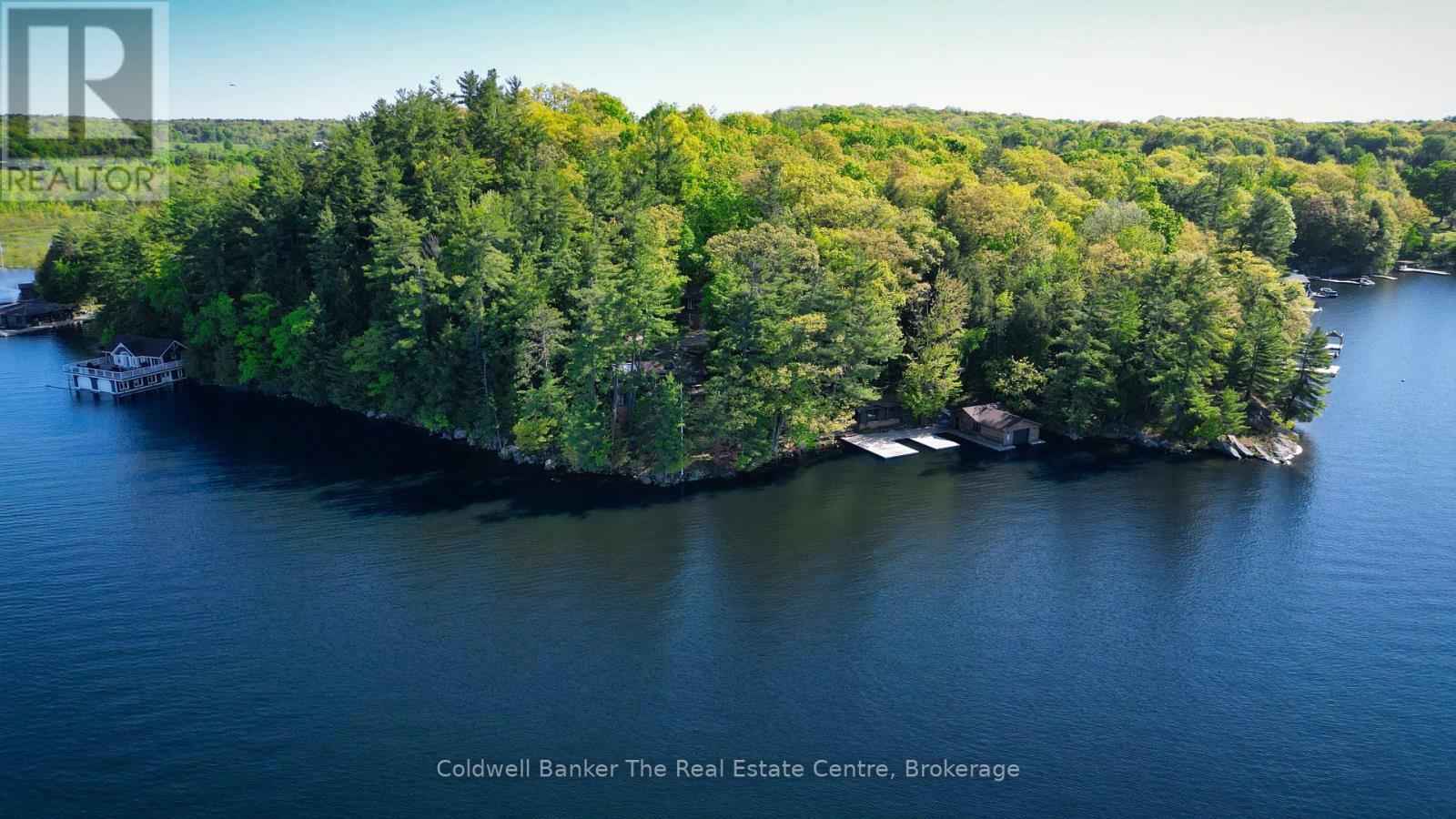 Property Photo: 1519 Muskoka Rd 118 Road West 15 ON P1L 1W8