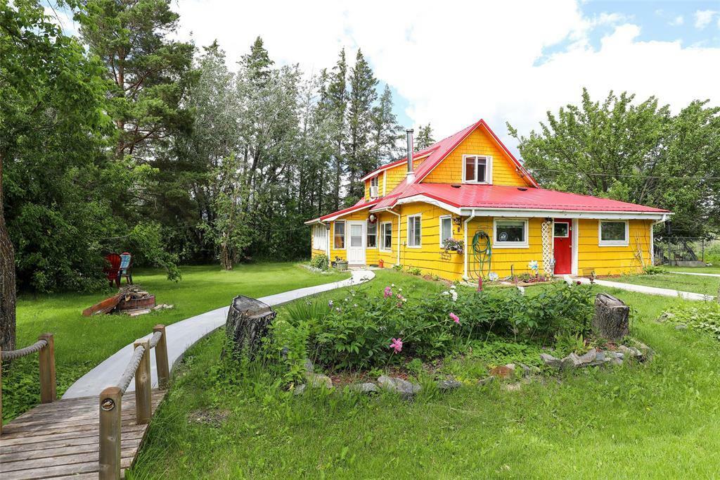 Property Photo: 41011 East Braintree Road MB R0E 0L0