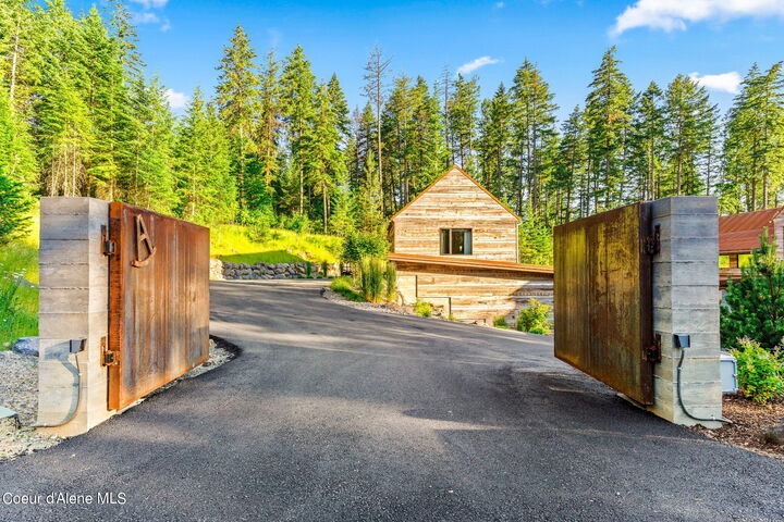 Property Photo: 6361 S Cormorant Ct ID 83833