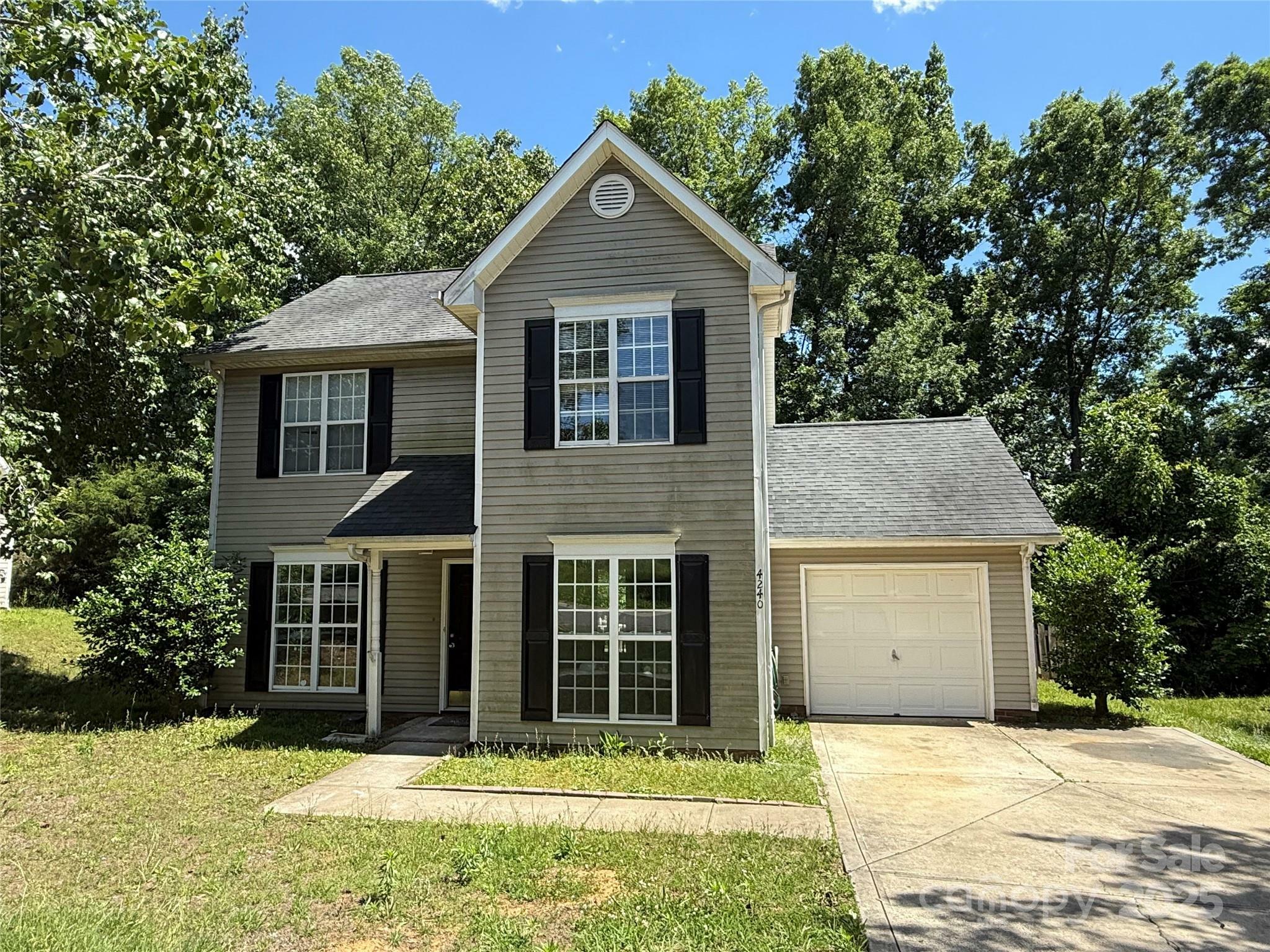 Property Photo: 4240 Ladys Slipper Lane NC 28105