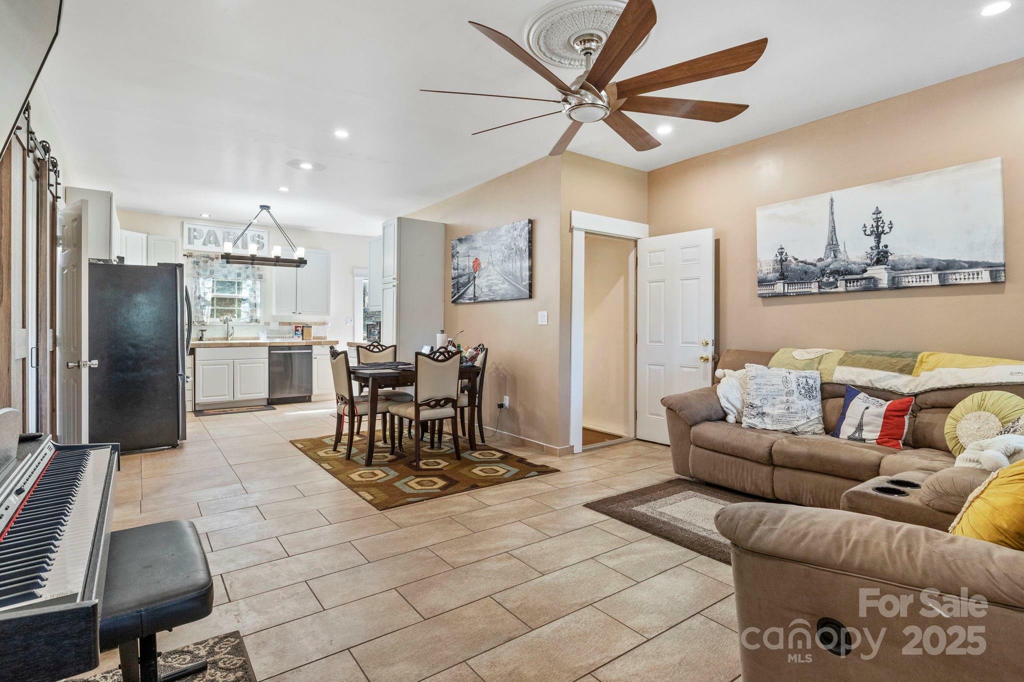 Property Photo:  119 Aurora Vista Drive  NC 28806 