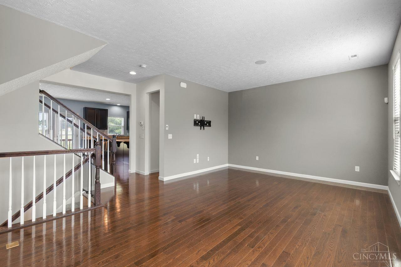 Property Photo: 6162 Village Center Avenue OH 45069