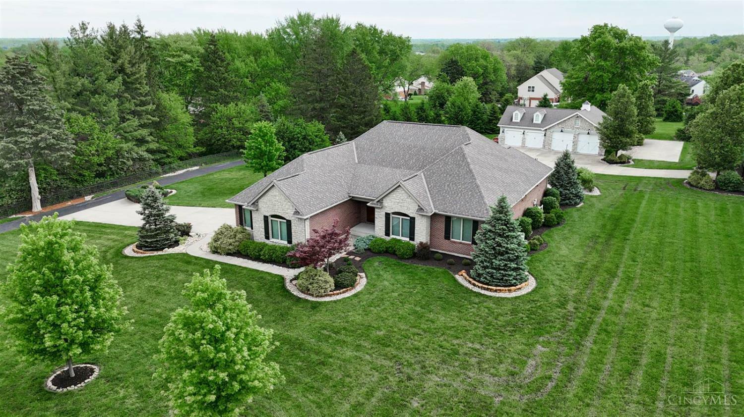 Property Photo: 6739 Loveland Miamiville Road OH 45140