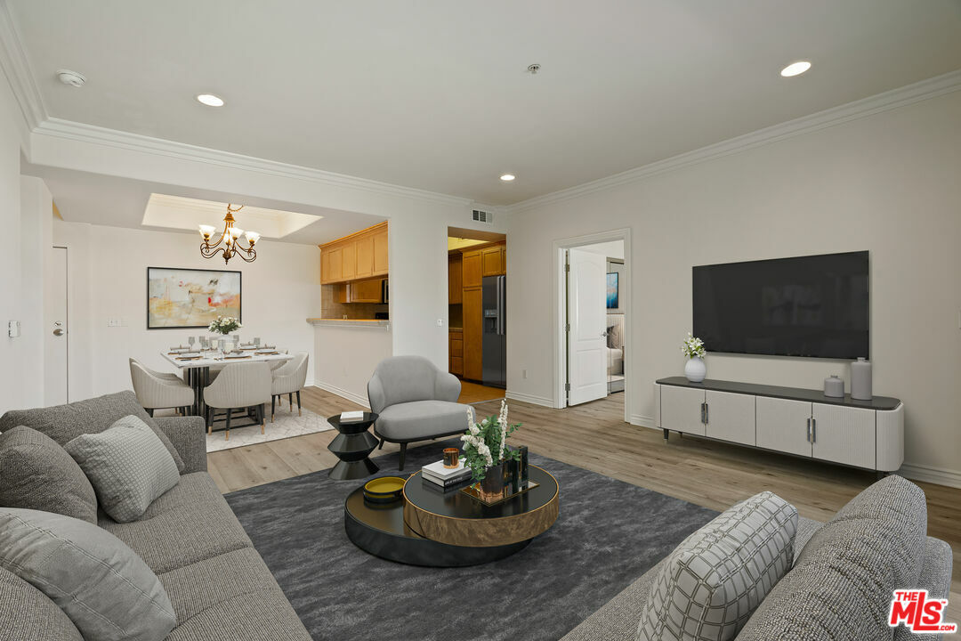 Property Photo: 3328 Oakhurst Ave CA 90034