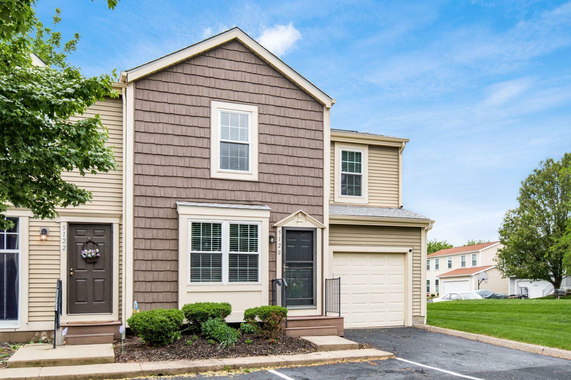 Property Photo:  5120 Singleton Drive  OH 43026 