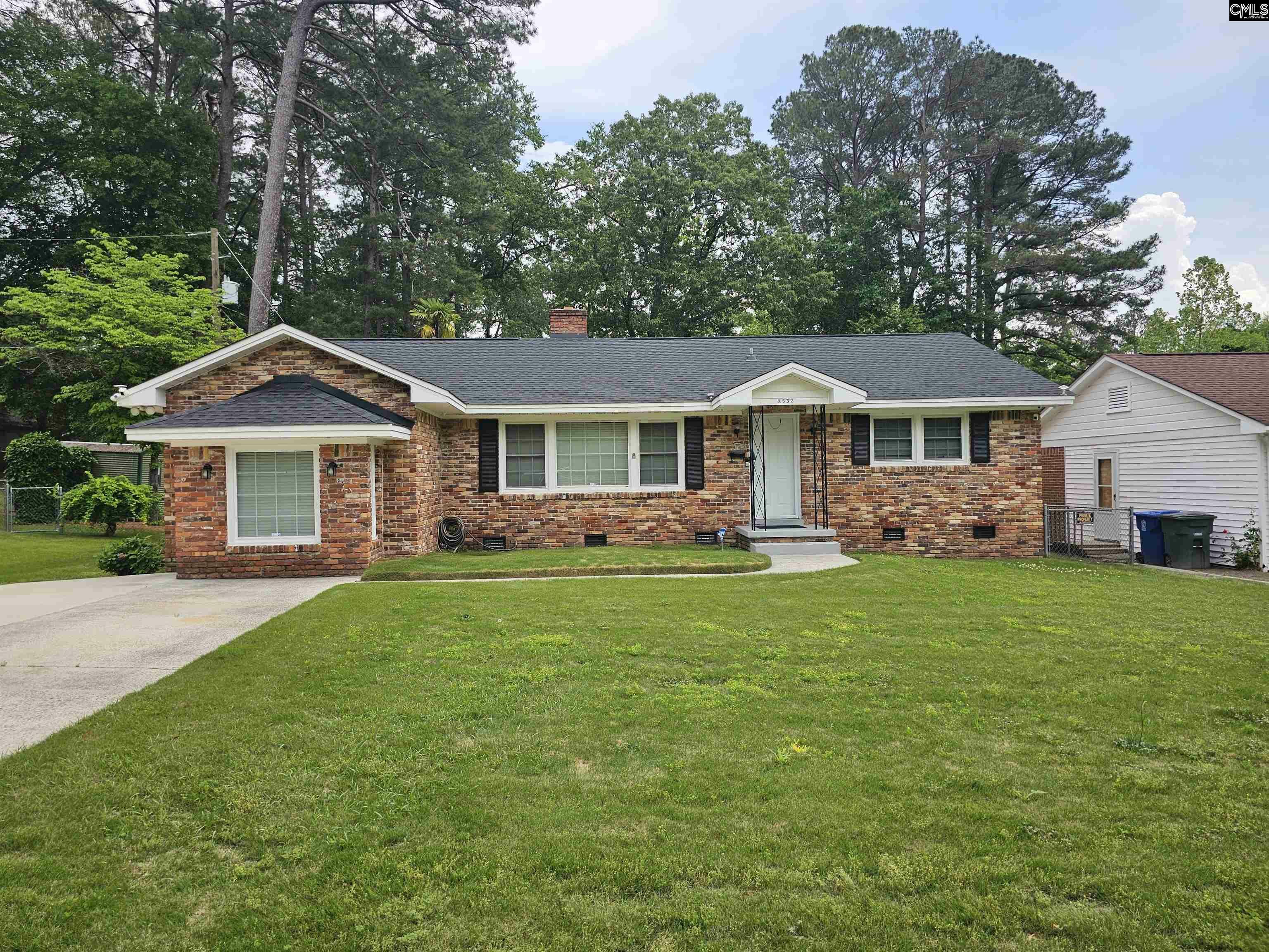 Property Photo:  2532 Parkwood  SC 29204 