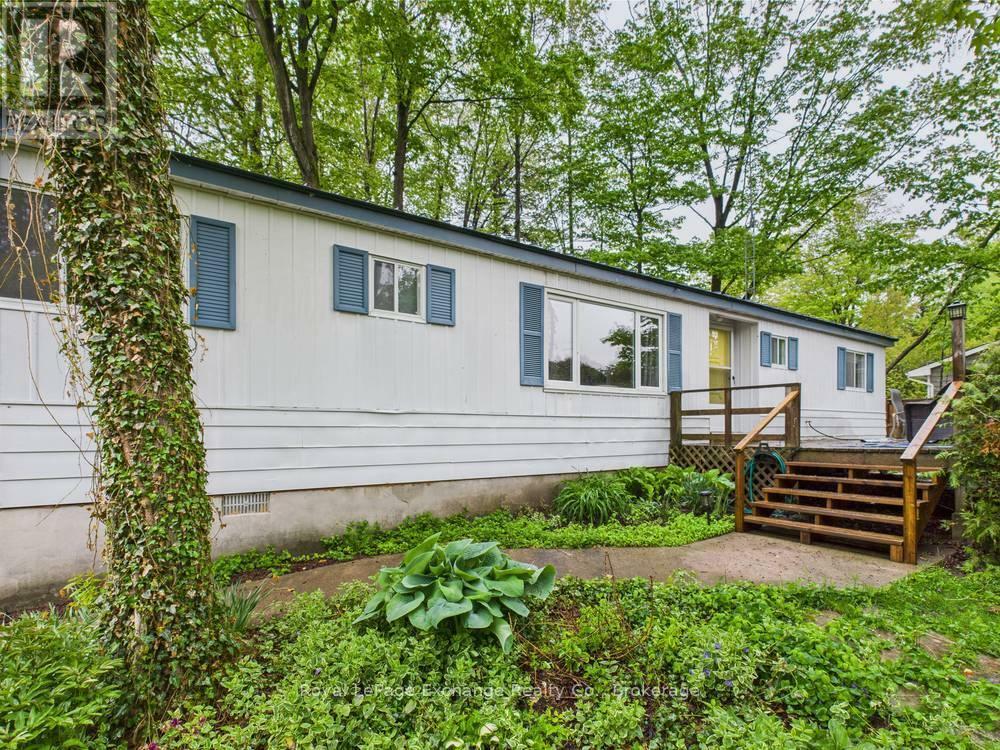 Property Photo: 112 Huron Road ON N0G 2R0