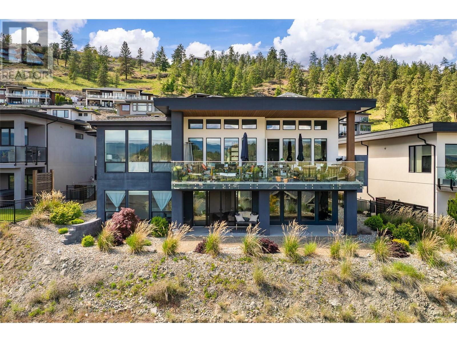 Property Photo: 1455 Benzer Court BC V1V 2Y1