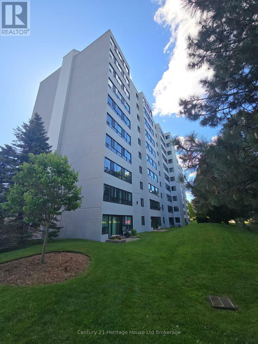 Property Photo: 600 Grenfell Drive 510 ON N5X 2R8