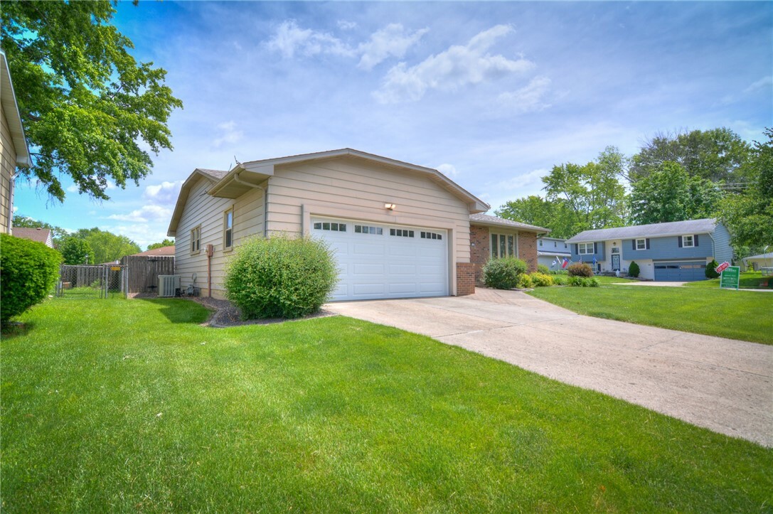 Property Photo: 1172 Buckeye Lane IL 62521