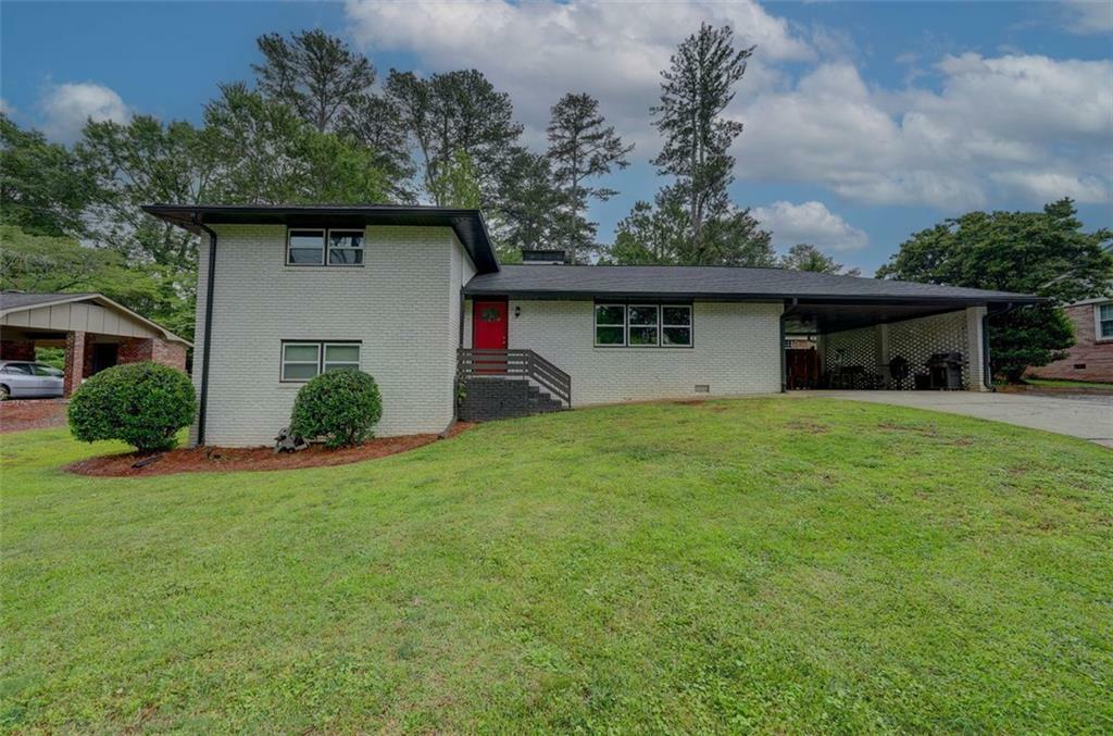Property Photo: 2324 Ithica Drive SE GA 30067