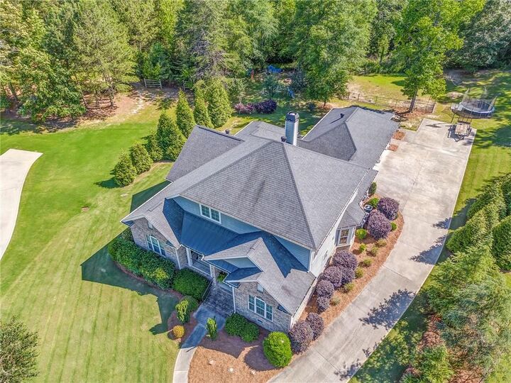 Property Photo: 6 Hollow Crest Court SE GA 30161