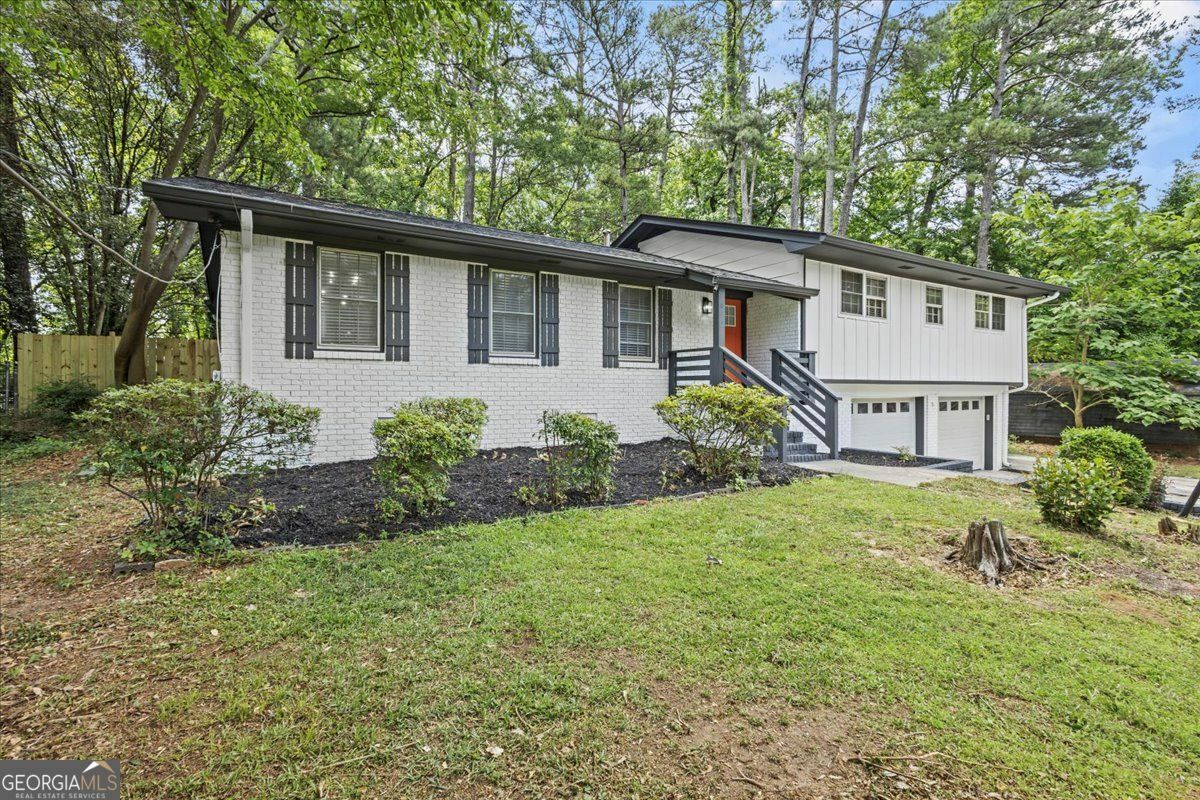 Property Photo: 4760 Silverdale Road GA 30349