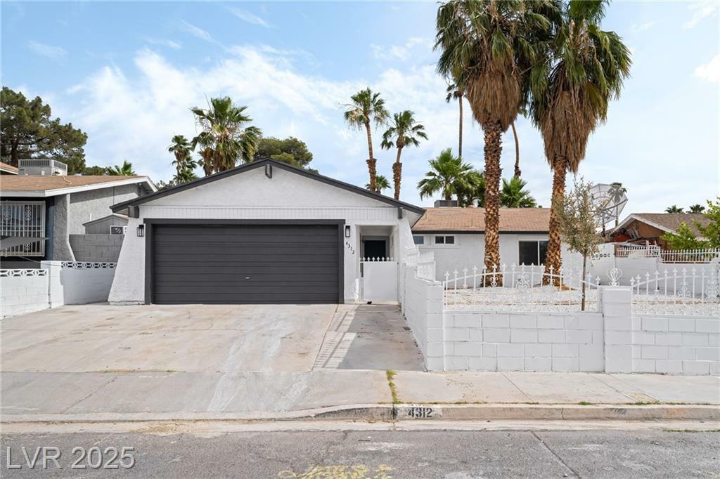 Property Photo: 4312 Chrysalis Drive NV 89121