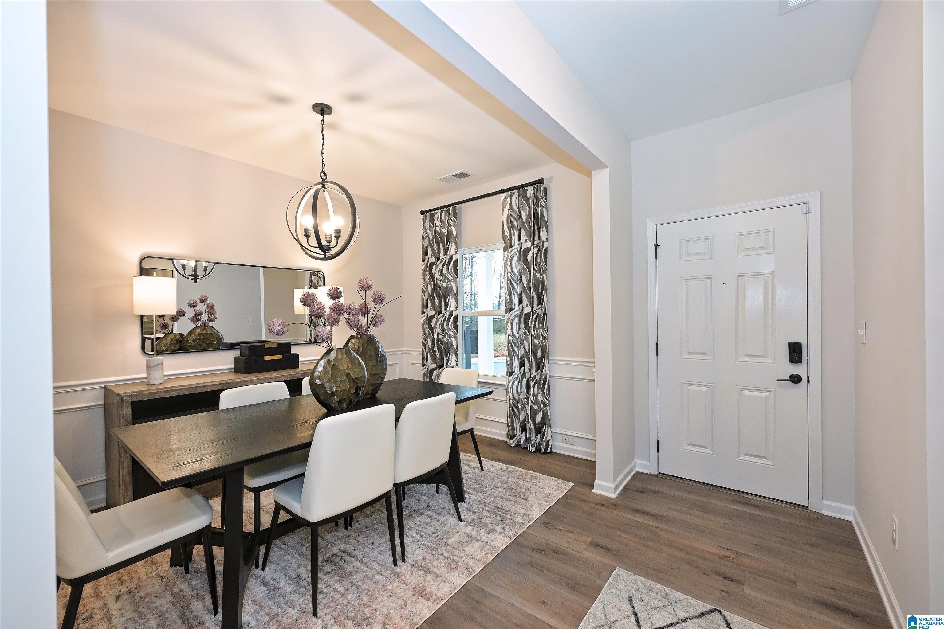 Property Photo: 5521 Headwinds Lane AL 35022