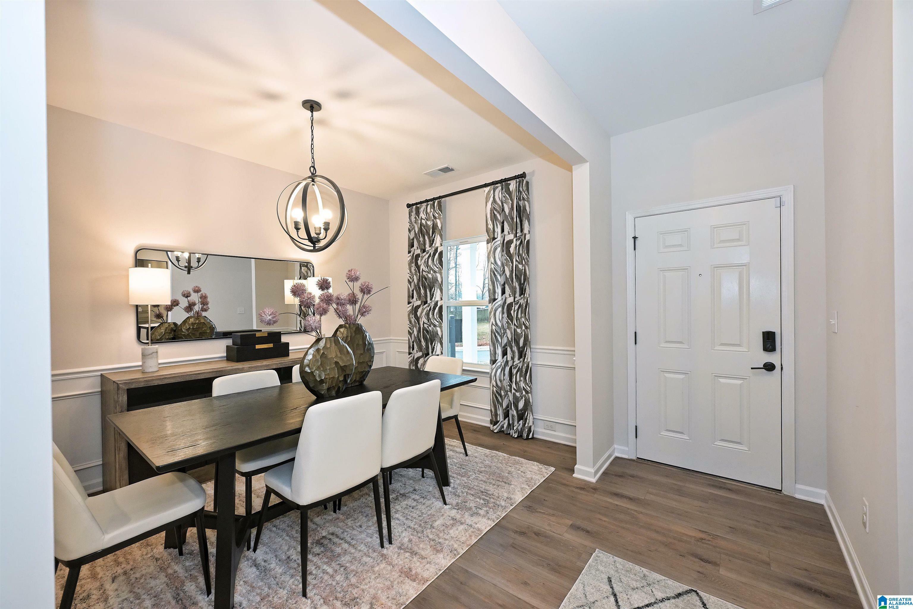 Property Photo: 5521 Headwinds Lane AL 35022
