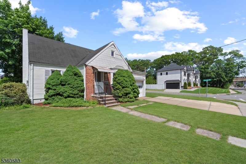 Property Photo: 116 Central Ave NJ 07662