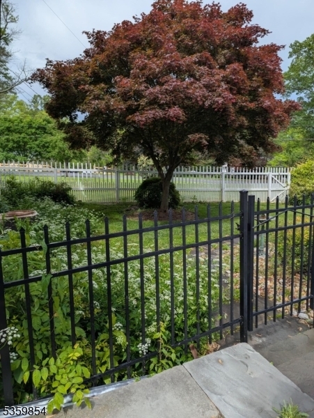 Property Photo: 1 Orchid Pl NJ 08833