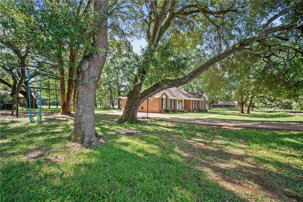 Property Photo: 8653 Rosalene Street E AL 36541