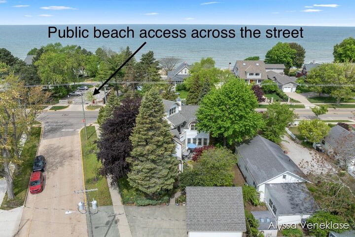 Property Photo:  404 N Shore Drive  MI 49090 