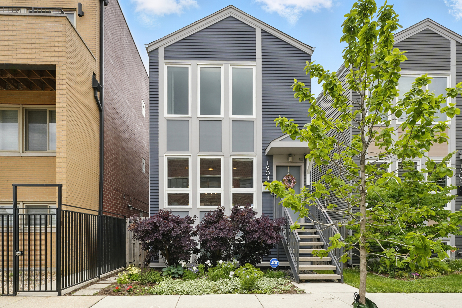1904 N Springfield Avenue  Chicago IL 60647 photo