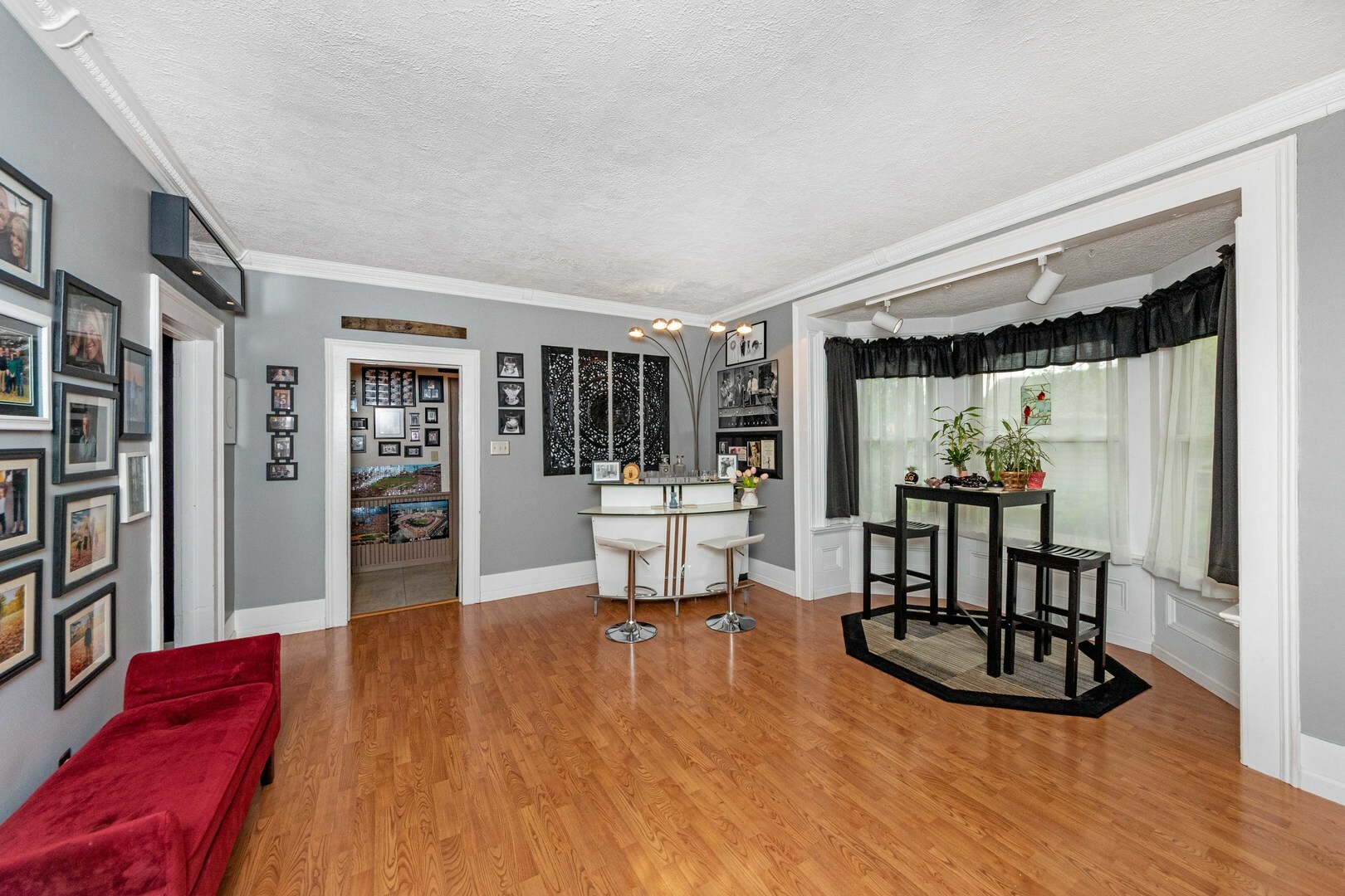 Property Photo: 715 Locust Street IL 61760
