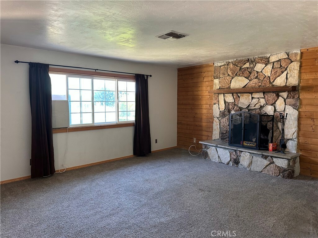 Property Photo: 2378 Thisa Way CA 92544