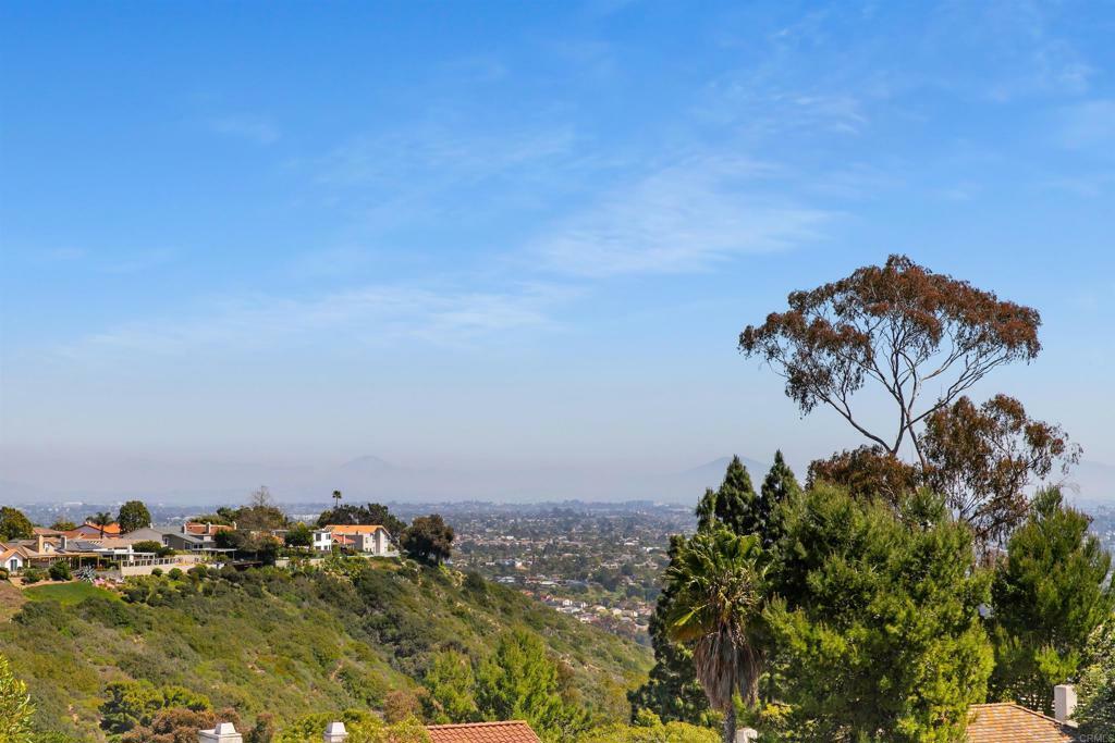 Property Photo: 6635 Caminito Scioto CA 92037