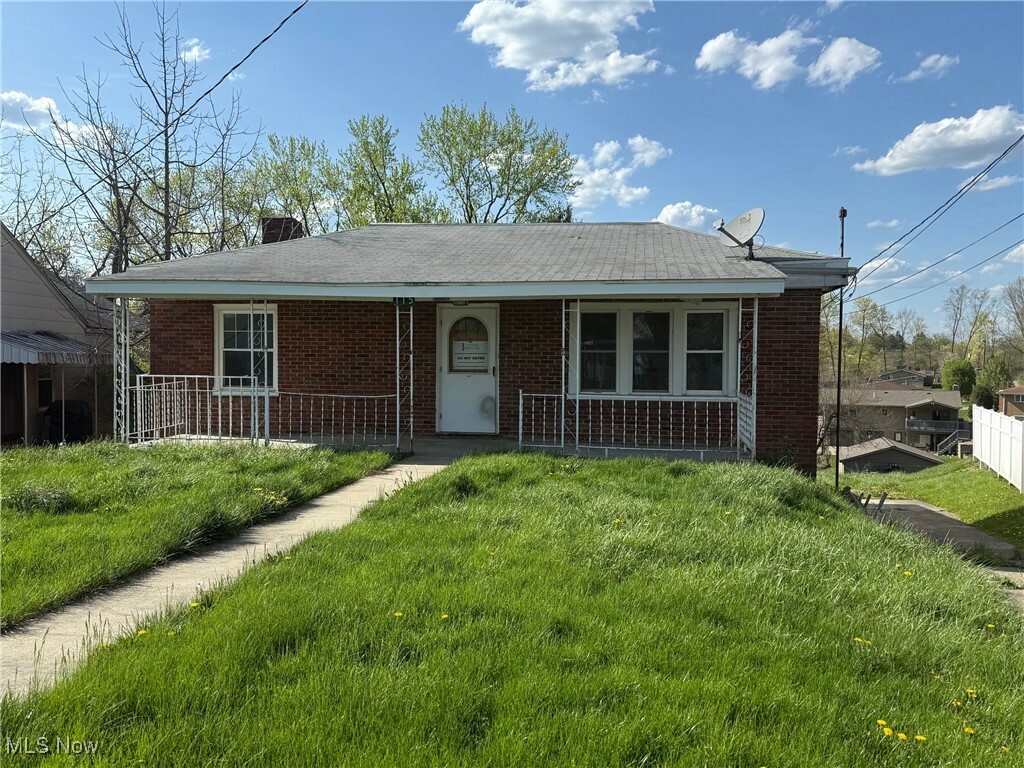 Property Photo: 115 Ward Drive OH 43953