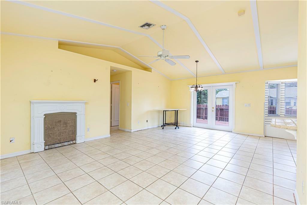 Property Photo:  9091 Cypress Dr N  FL 33967 