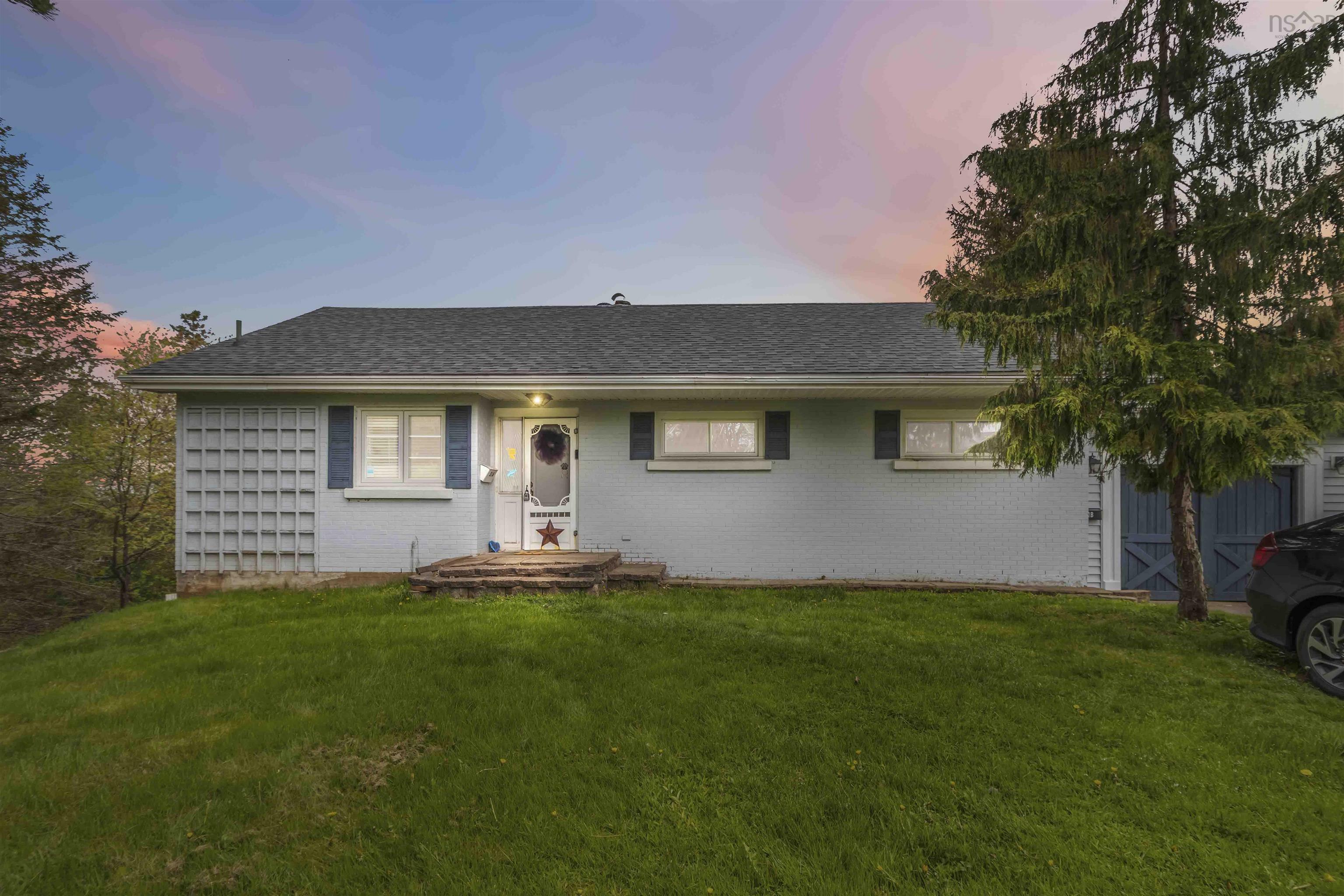 31 Beechwood Drive  Truro NS B2N 1R3 photo