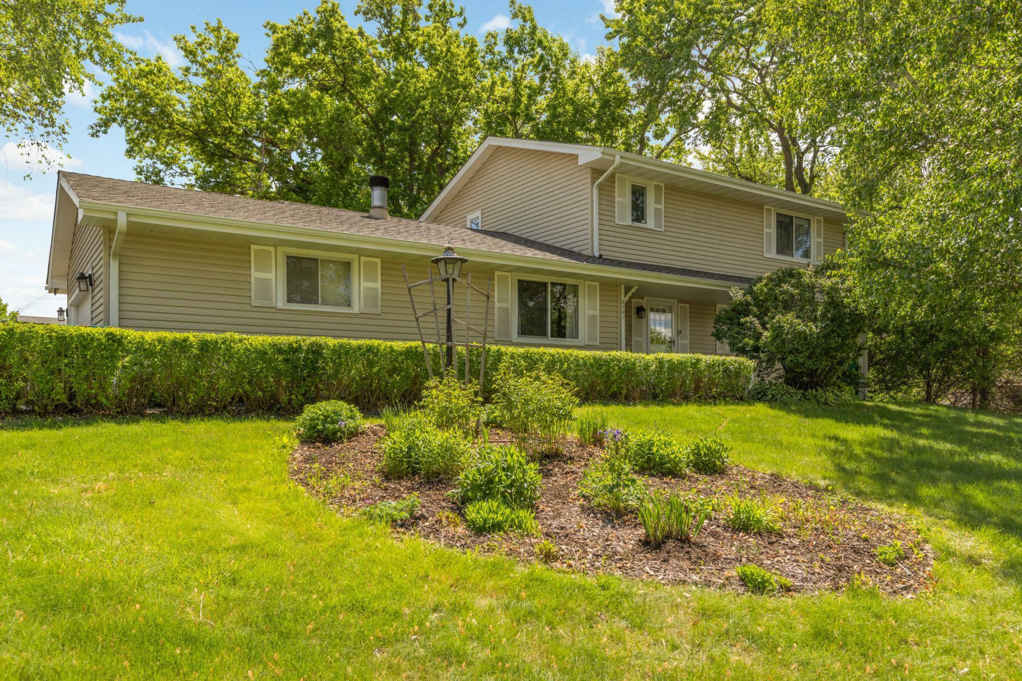 Property Photo: 8701 32nd Avenue N MN 55427