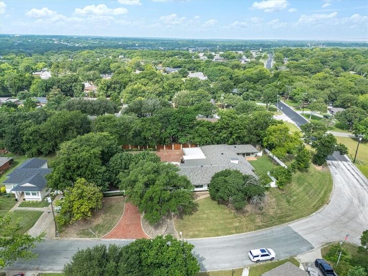 736 Westwood Drive  Sherman TX 75092 photo