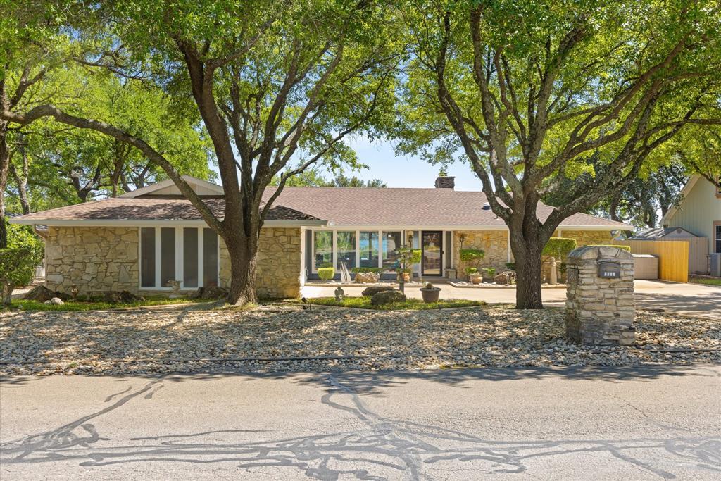 Photo de la propriété: 3803 Fairway Drive TX 76049