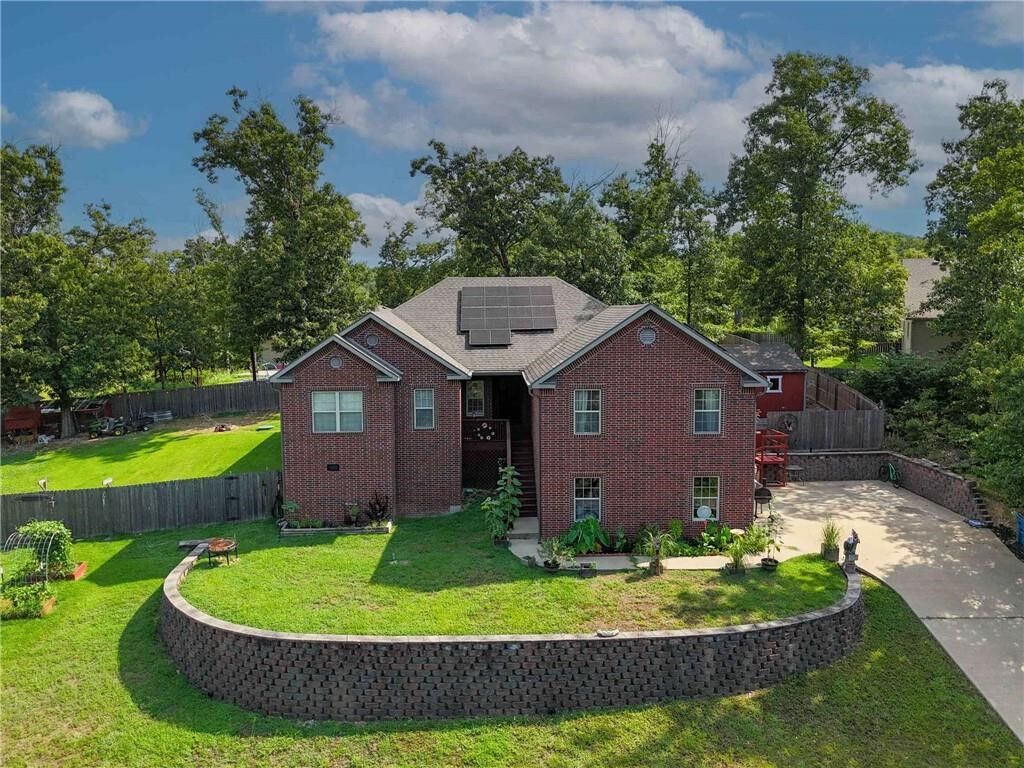 Property Photo:  8 Allonby Circle  AR 72714 