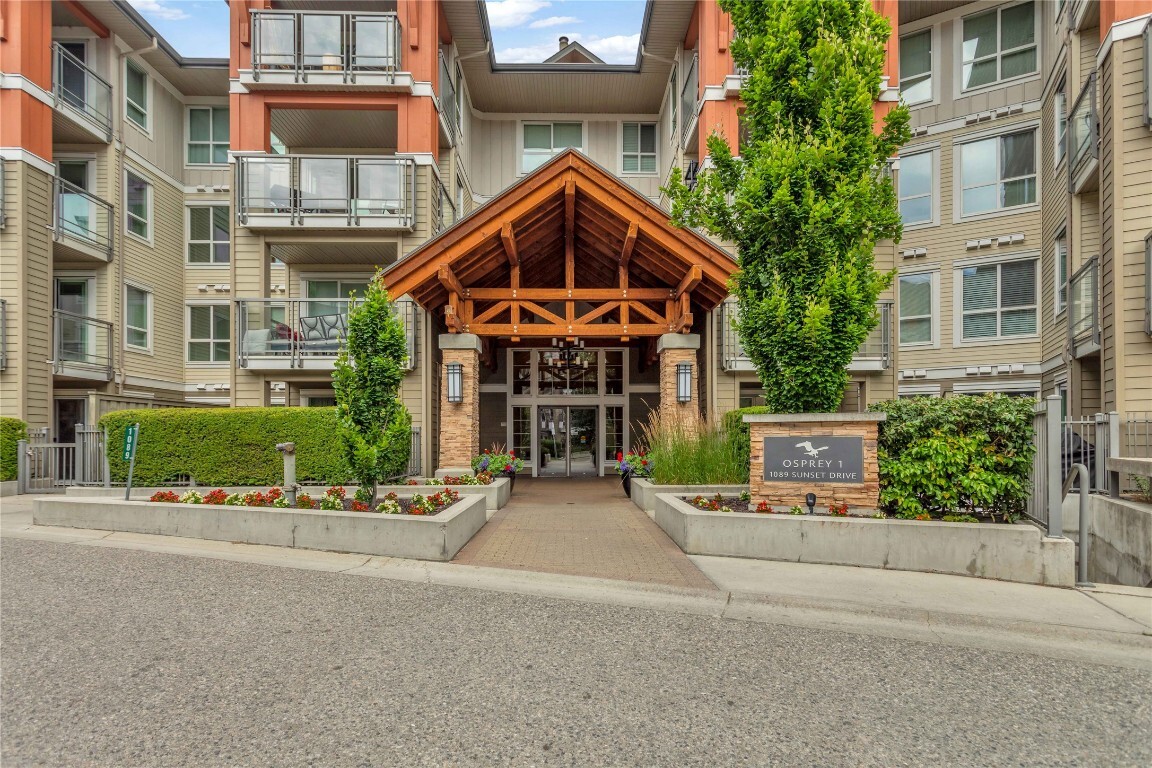 1089 Sunset Drive 102  Kelowna BC V1Y 9Z3 photo