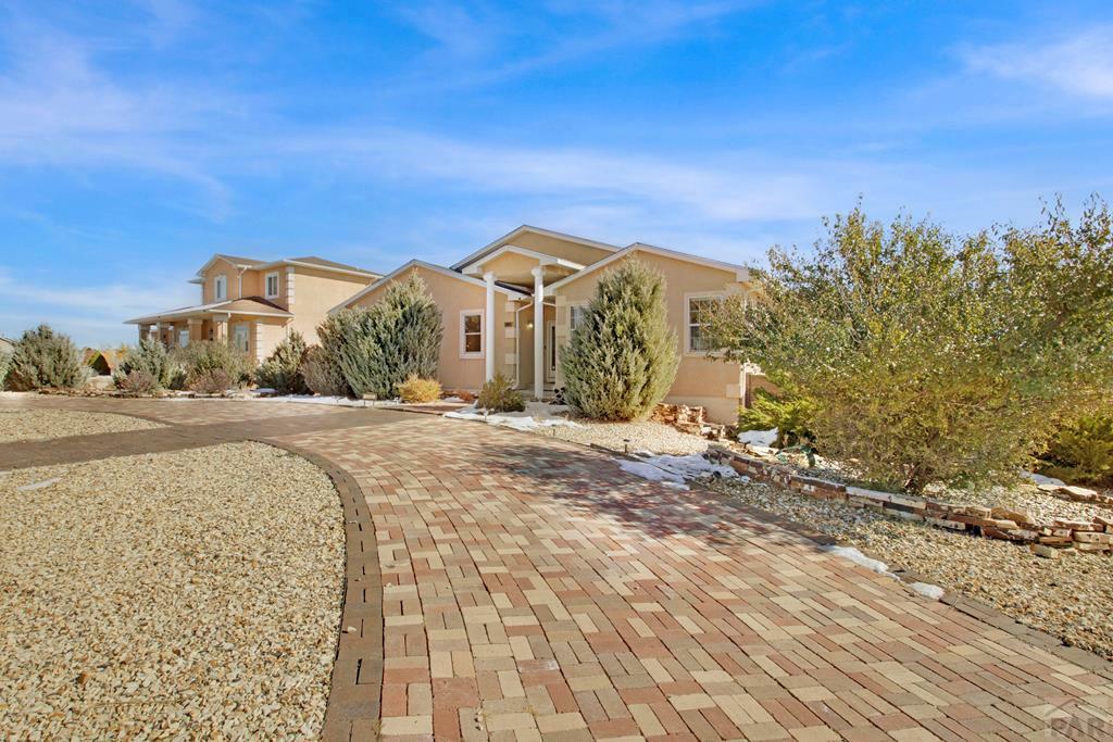 Property Photo: 946 Greenway Ave CO 81007