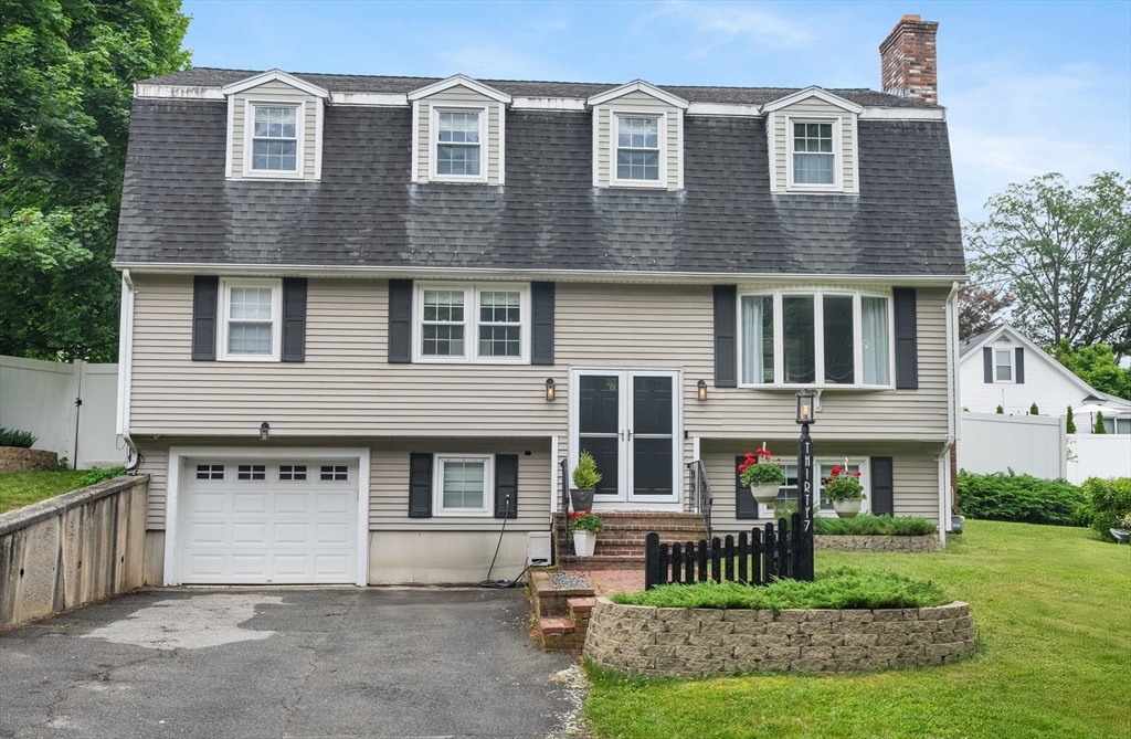 37 Hillcrest Ave  Methuen MA 01844 photo