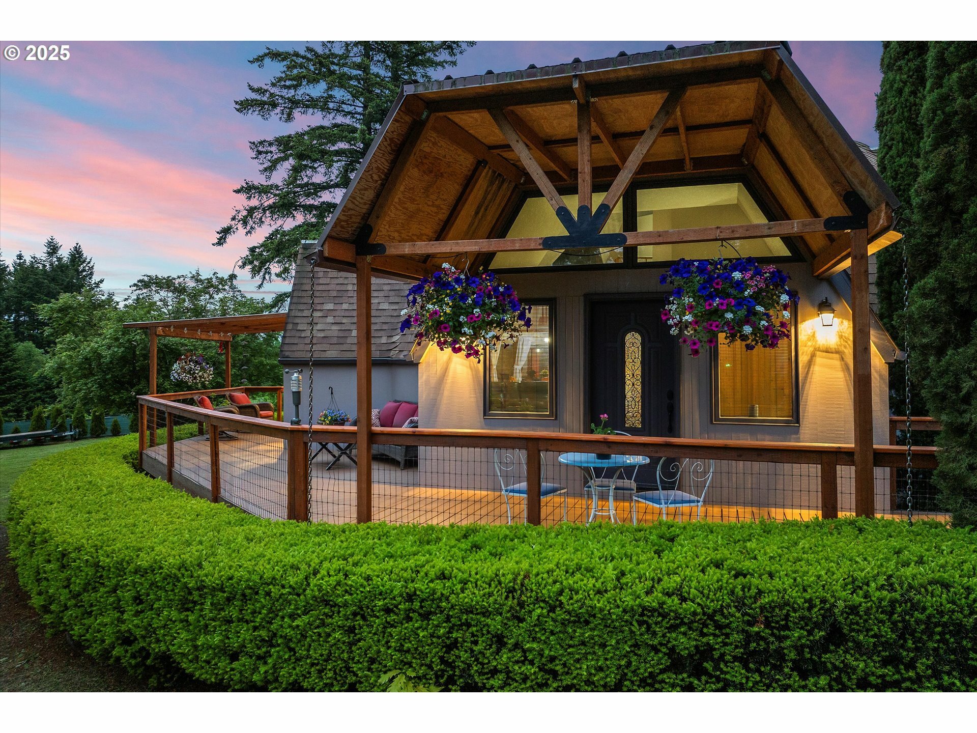 Property Photo: 22690 S Springwater Rd OR 97023