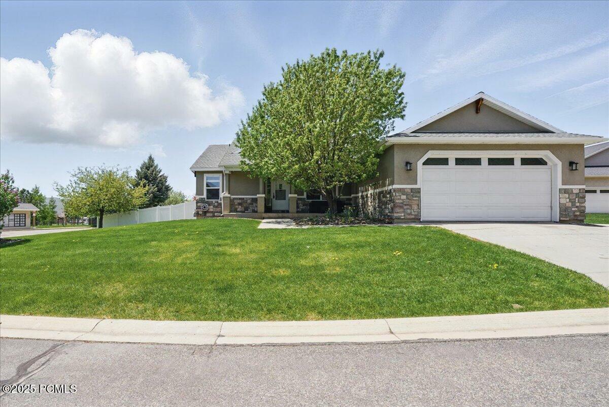 Property Photo:  5167 Rodeo Circle  UT 84055 