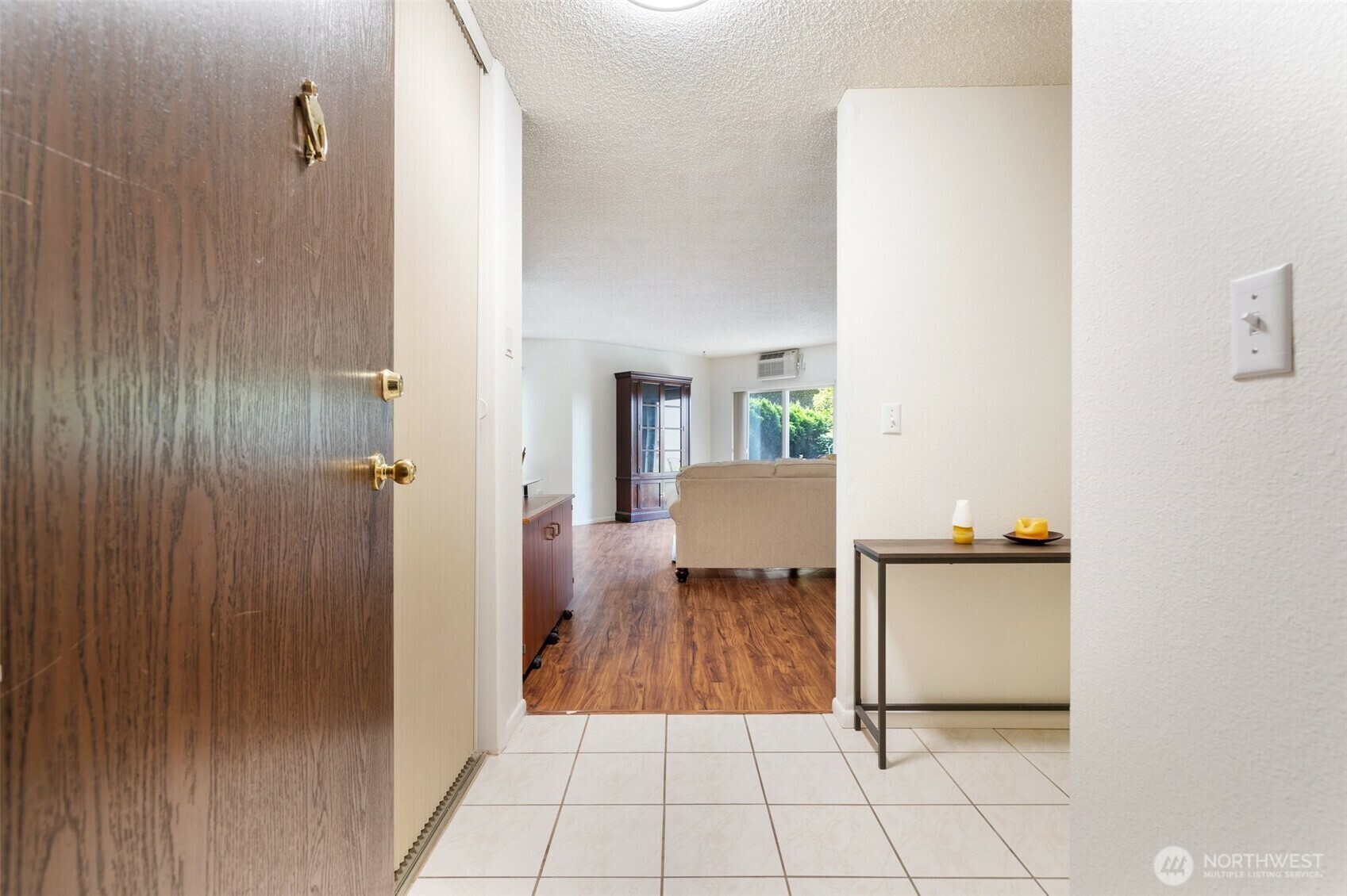 Property Photo: 5565 E Evergreen Boulevard 3104 WA 98661