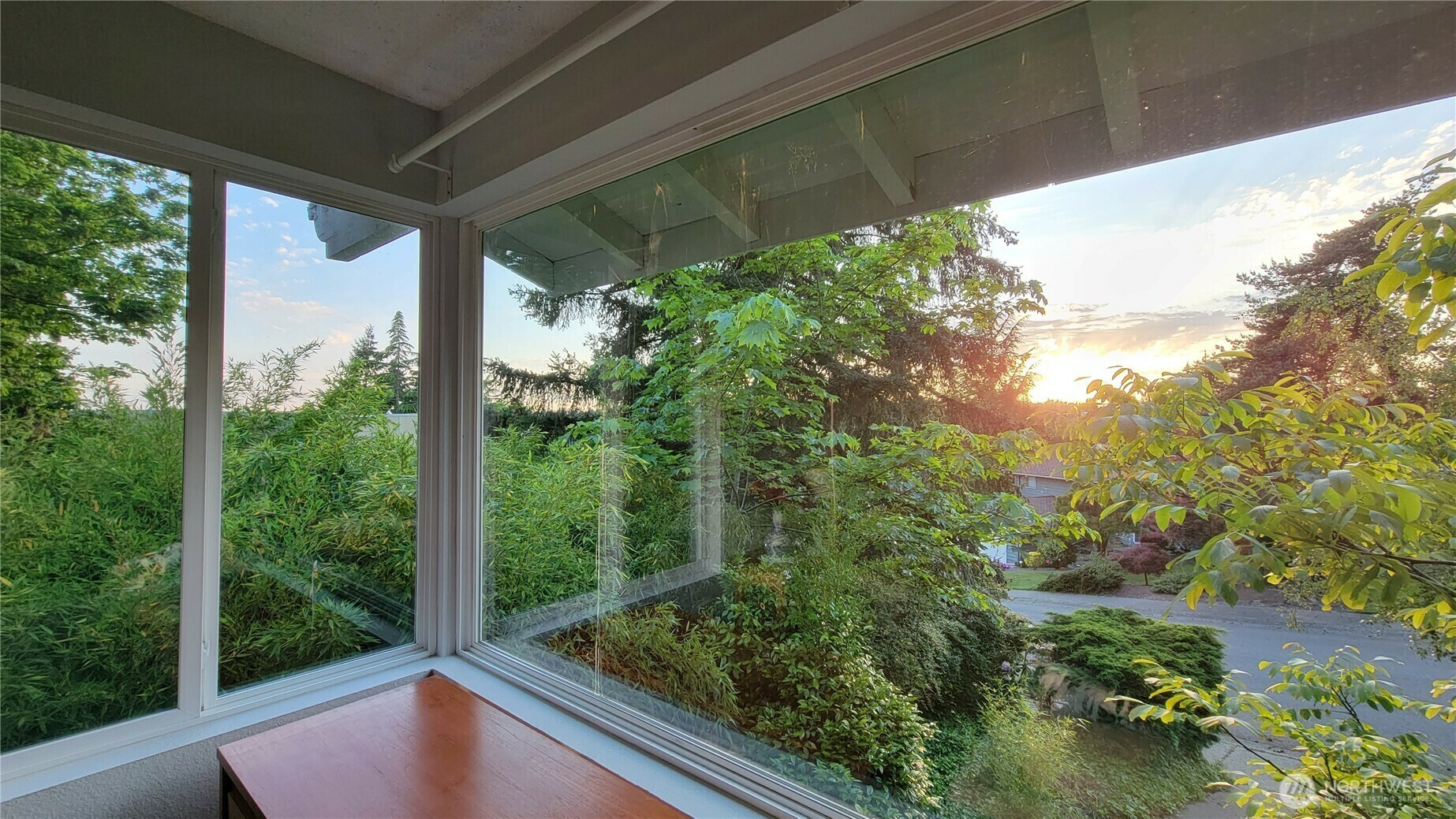 13709 SE 23rd Street  Bellevue WA 98005 photo