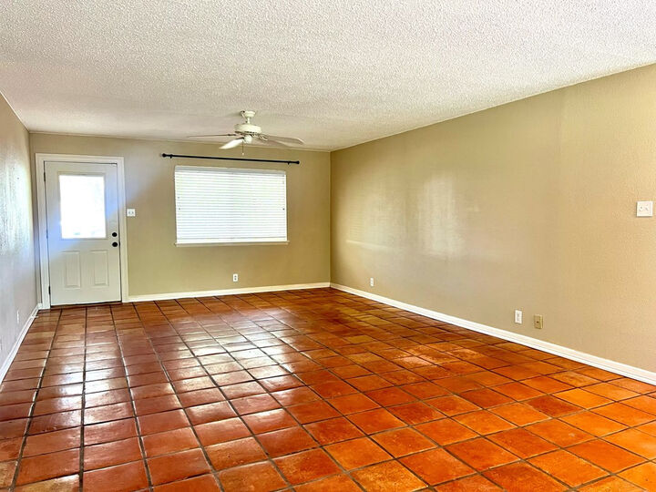 Property Photo: 1013 Wynne Avenue TX 76905