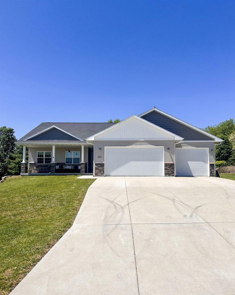 Property Photo: 224 Clover Lane WI 53537