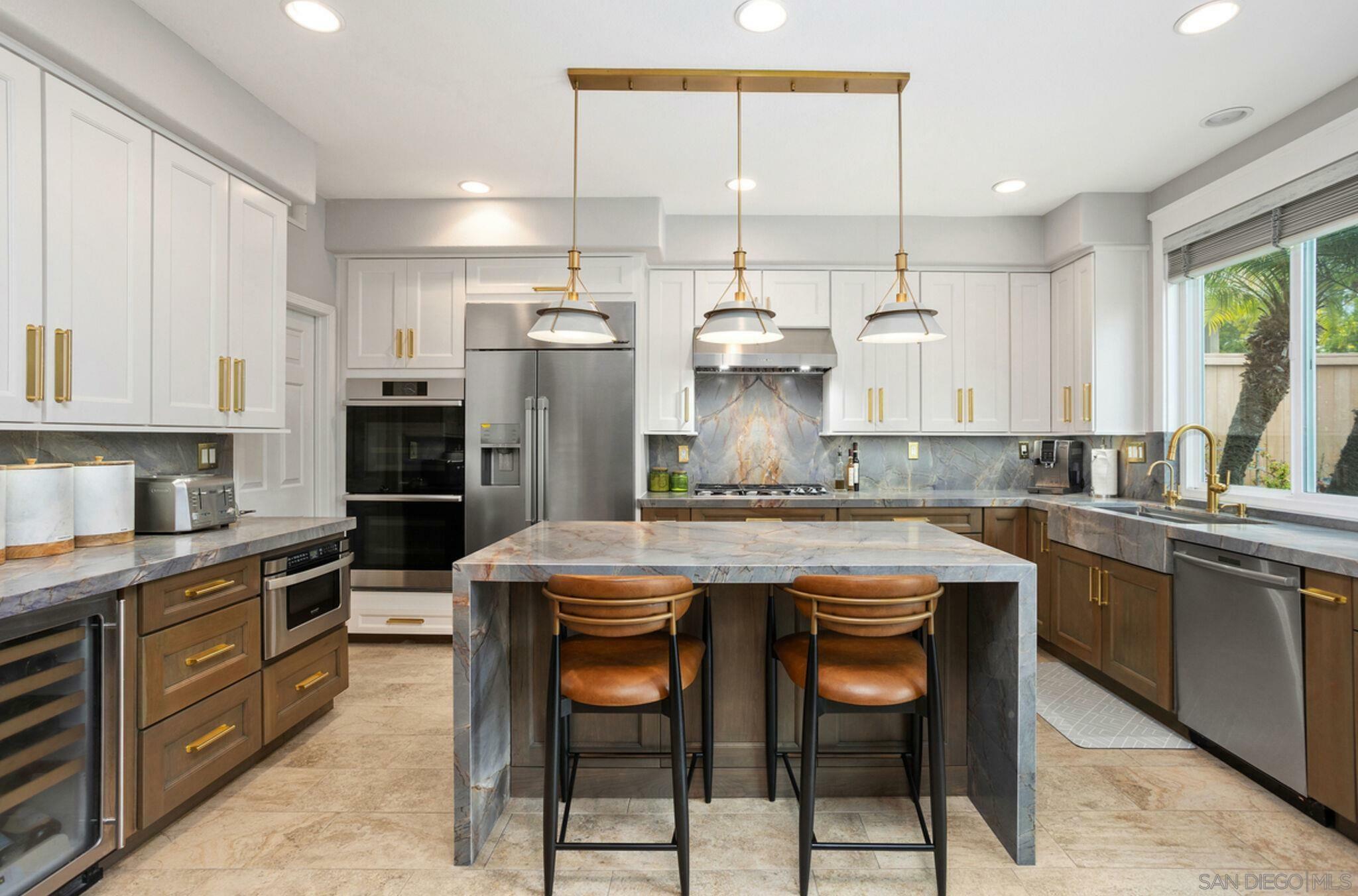 1217 Belleflower Rd  Carlsbad CA 92011 photo