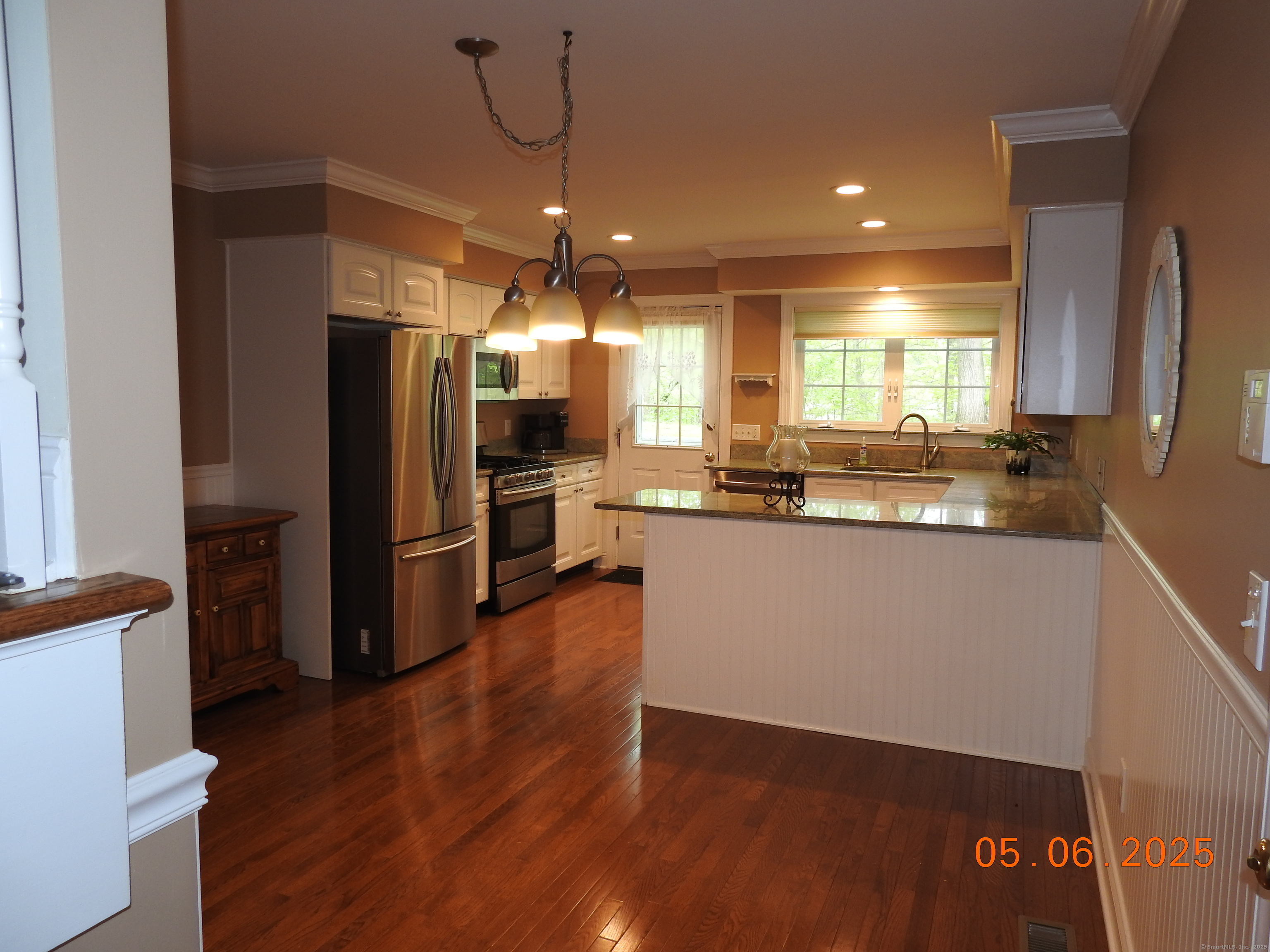 Property Photo: 70 Allison Way 70 CT 06512