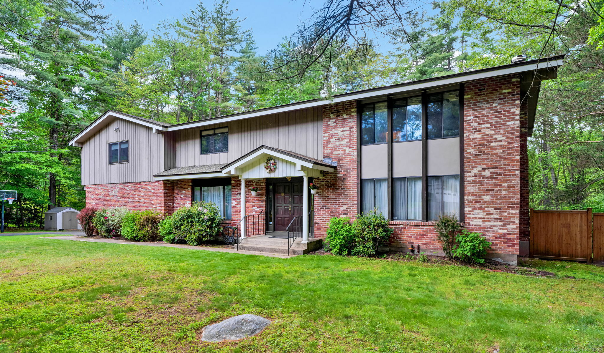 Property Photo:  1 Nod Brook Drive  CT 06070 