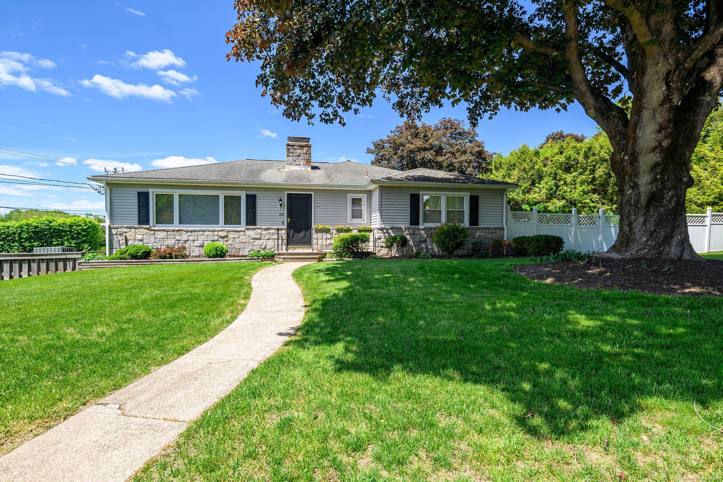 Property Photo: 28 Sherry Lane CT 06811