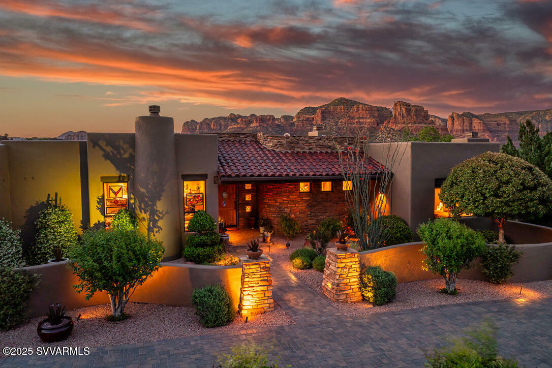 Property Photo: 30 Paraiso Corte AZ 86351