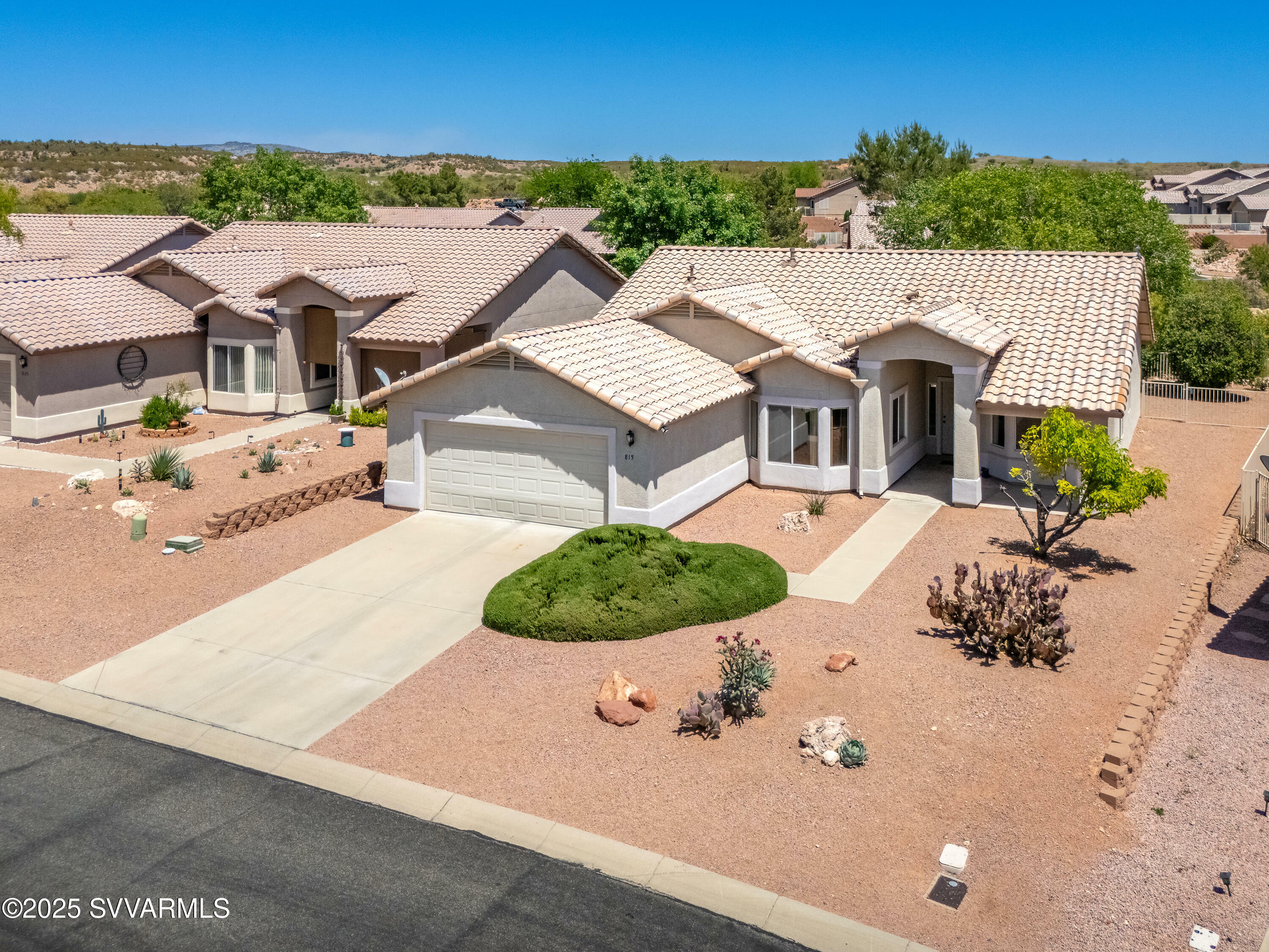 Property Photo: 815 S Rising View Court AZ 86325